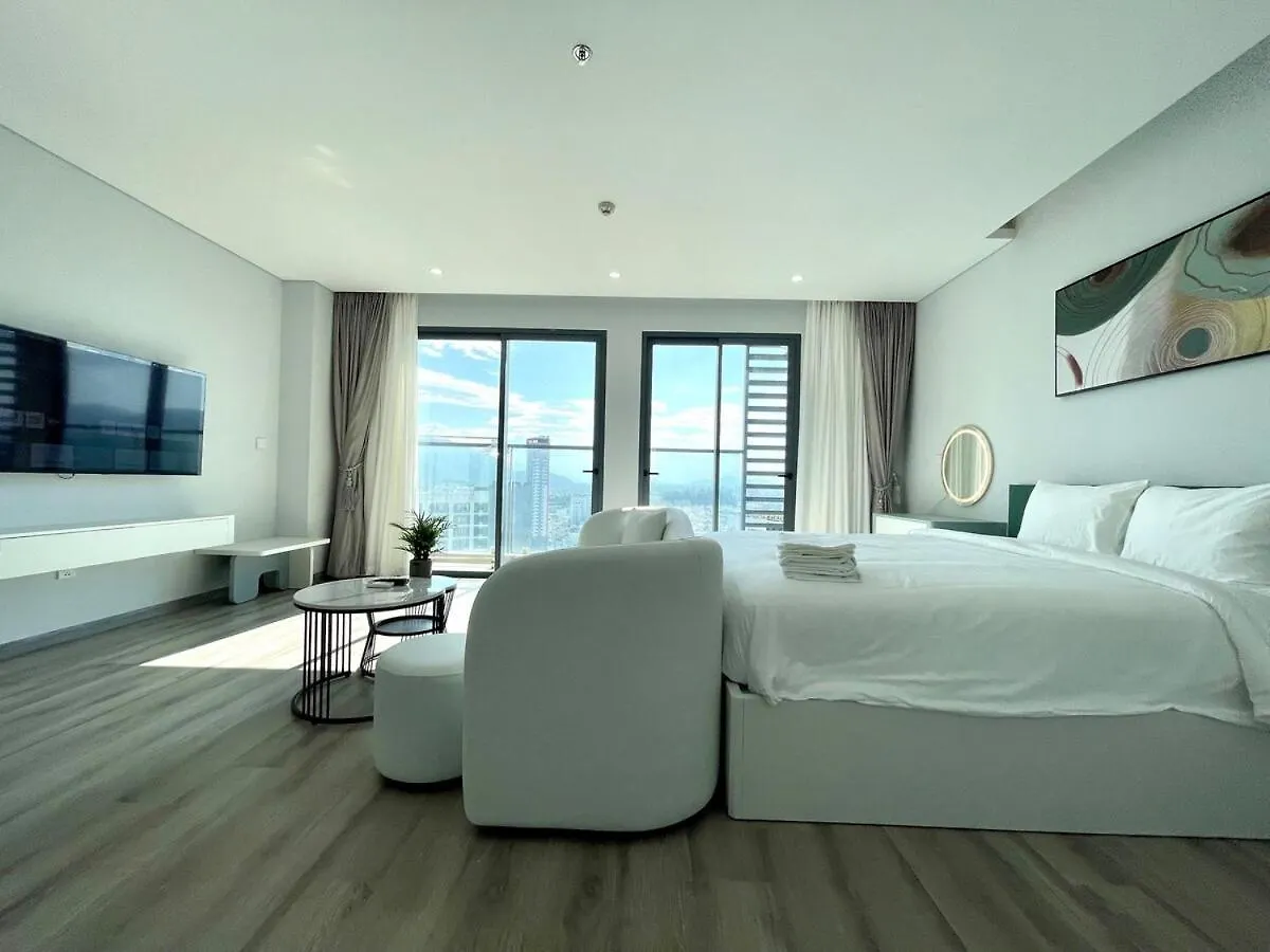 Apartman Marina Suites Nha Trang - Studio - Luxury Full Option Apt - River&Moutain View