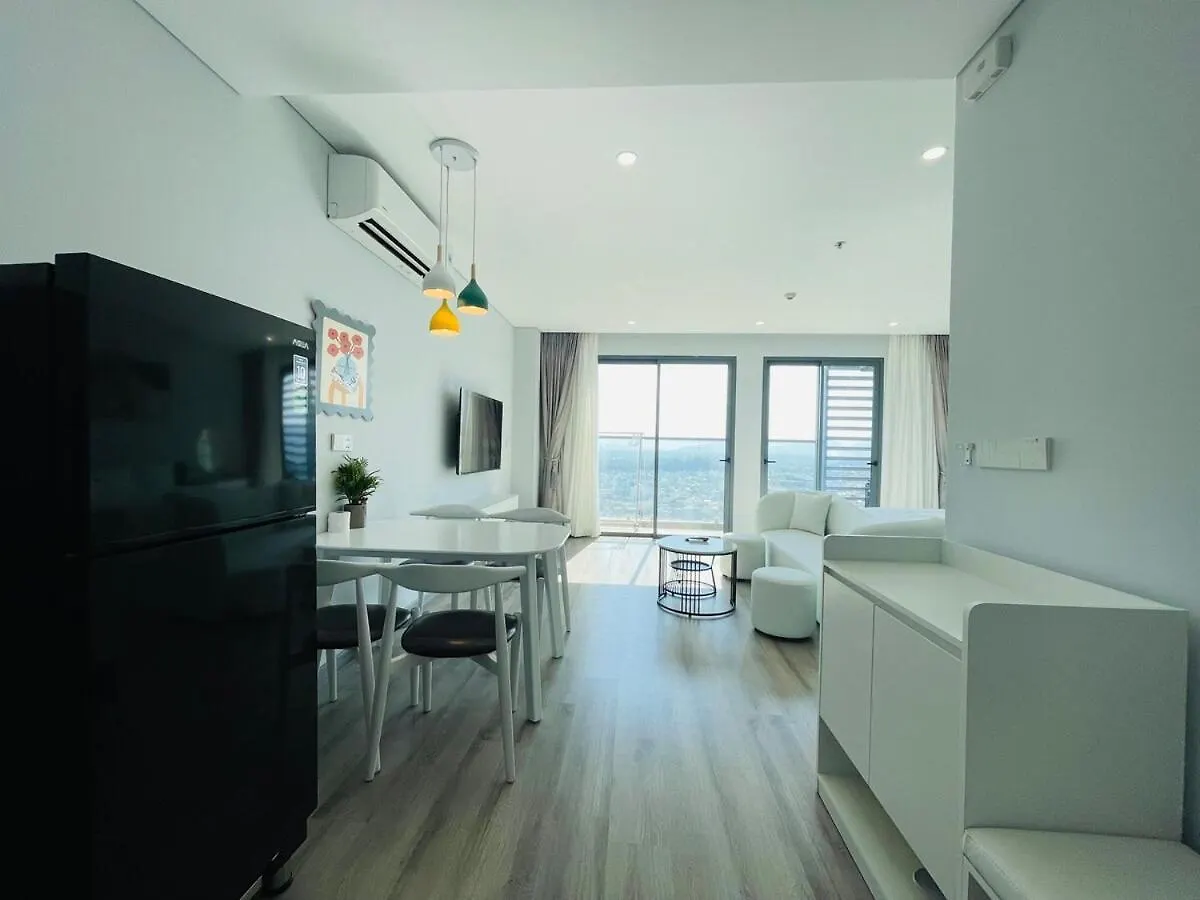 Marina Suites Nha Trang - Studio - Luxury Full Option Apt - River&Moutain View Apartman